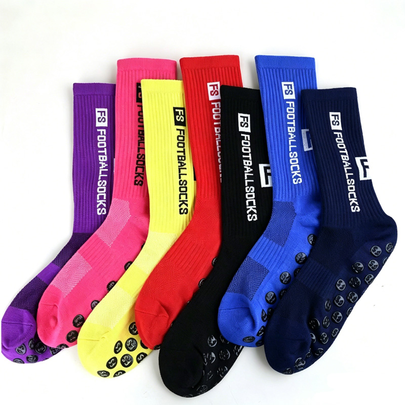 1 Pair Grippy Sports Crew Sock - огляд і ціна Sports Socks