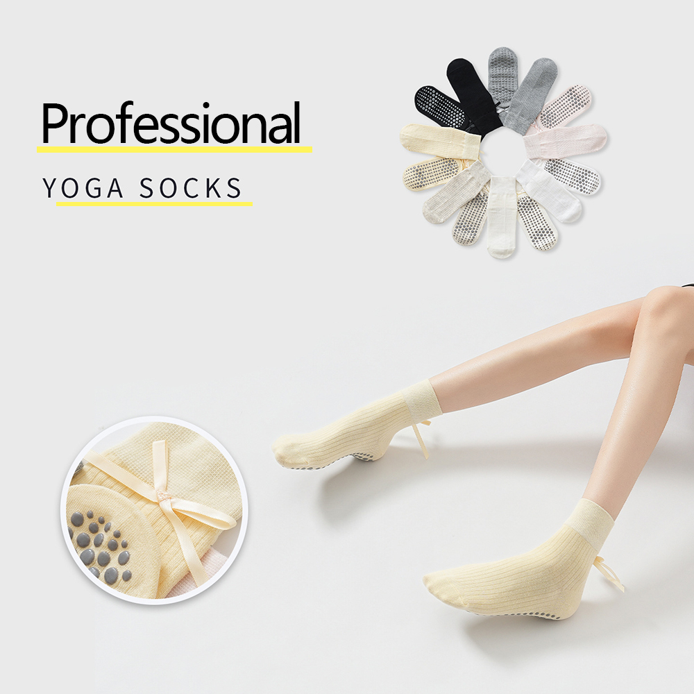 Cute Bowknot Yoga Socks Girls  - огляд і ціна Sports Socks
